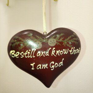China Be Still Know That I Am God glass Christmas tree ornament red-heart Isacc